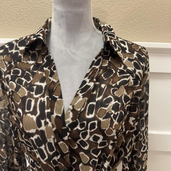 Chico’s 100% Silk Shirt Dress Size:1 (M) 3/4 Sleeves Belt Animal Print - Picture 7 of 11